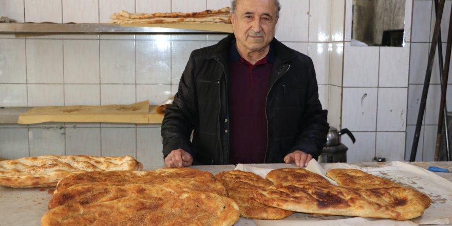 Ramazan'ın vazgeçilmezi haşhaşlı tahinli pide