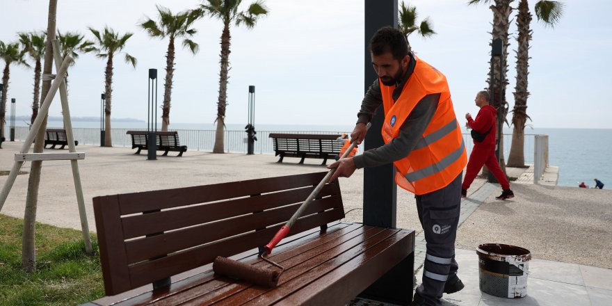 Konyaaltı Sahil Projesi'nde yaz sezonu hazırlığı