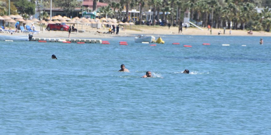 Bodrum plajlarında bayram hareketliliği