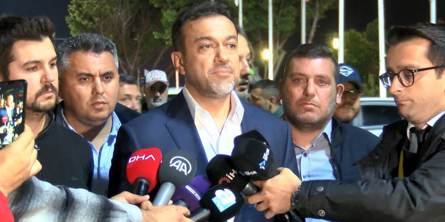 Antalyaspor Başkanı Sabri Gülel: O mavi tişörtlü arkadaşların iyi niyetli olduğunu düşünmüyorum