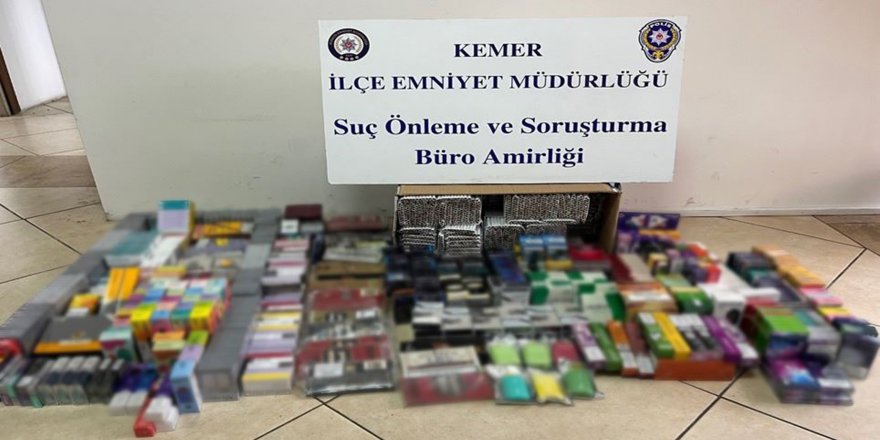 Antalya'da gümrük kaçağı tütün ürünleri ve elektronik sigara ele geçirildi