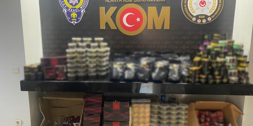 Antalya polisinden kaçakçılık operasyonu