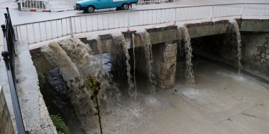 Burdur'da sağanak etkili oldu