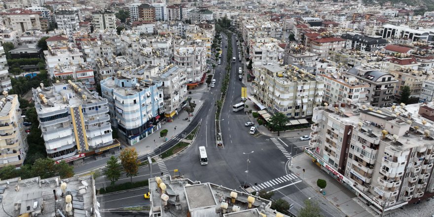 Hal kavşağı ve Yunus Emre Caddesi sil baştan yenilendi