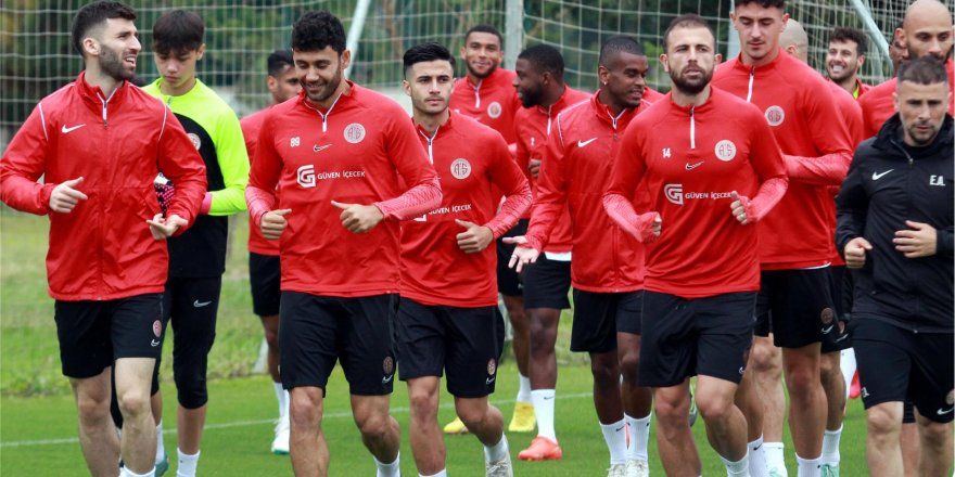 Antalyaspor, sahasında 10 yıllık özleme son vermeyi hedefliyor