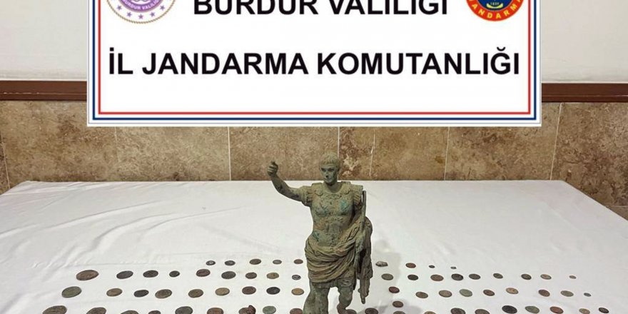 Bucak'ta jandarmadan tarihi eser operasyonları