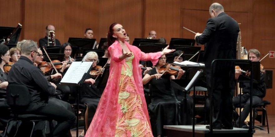 Soprano Küçükekmekçi, Macaristan'da konser verdi