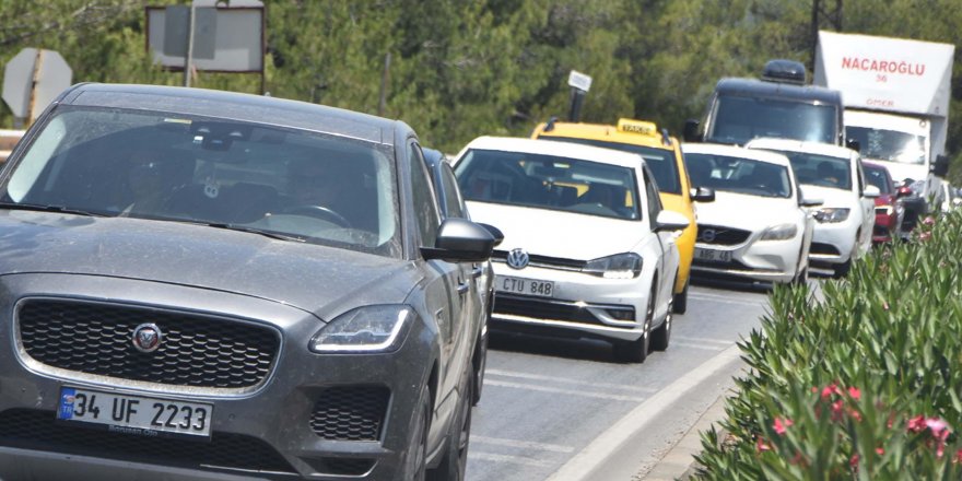 Bodrum'a 48 saatte 35 binden fazla araç giriş yaptı