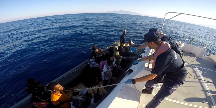 Antalya'da 83 düzensiz göçmen yakalandı