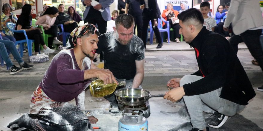 Düğün gecesi arkadaşları damada 'işkence' yaptı, gelin izledi