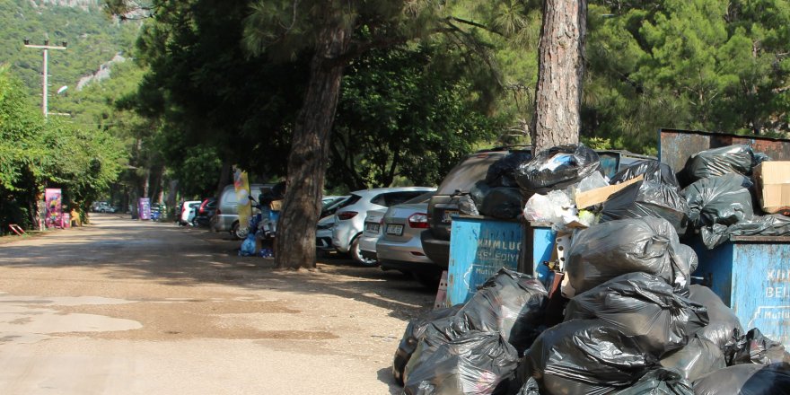 Antalya'nın çöpü, bayram tatilinde yüzde 40 arttı