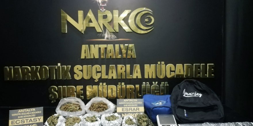 Antalya Polisi, Haziran ayında 50 kilogram uyuşturucu madde ele geçirdi