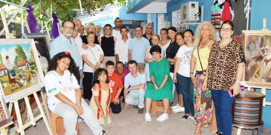 Özel birey ve annelerinden, 'Engel tanımıyoruz' sergisi