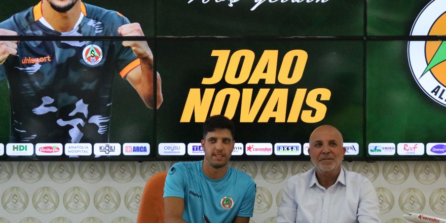 Joao Novais, Alanyaspor ile 2 yıllık anlaşma imzaladı