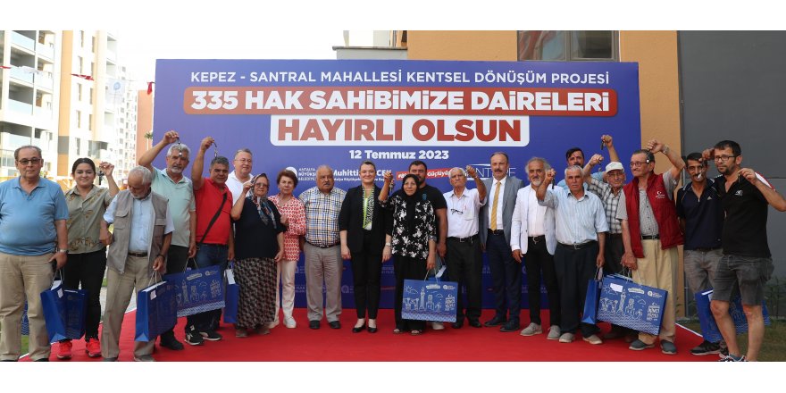 Kepez-Santral'de 441 daire hak sahiplerine teslim edildi