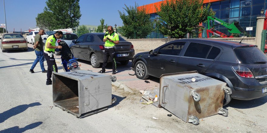 Çöp konteynerlerine çarpan motosikletli yaralandı