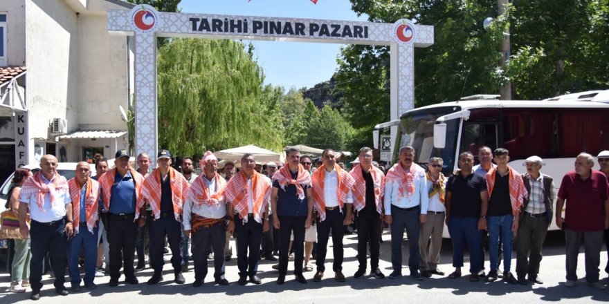 800 yıllık Pınar Pazarı açıldı