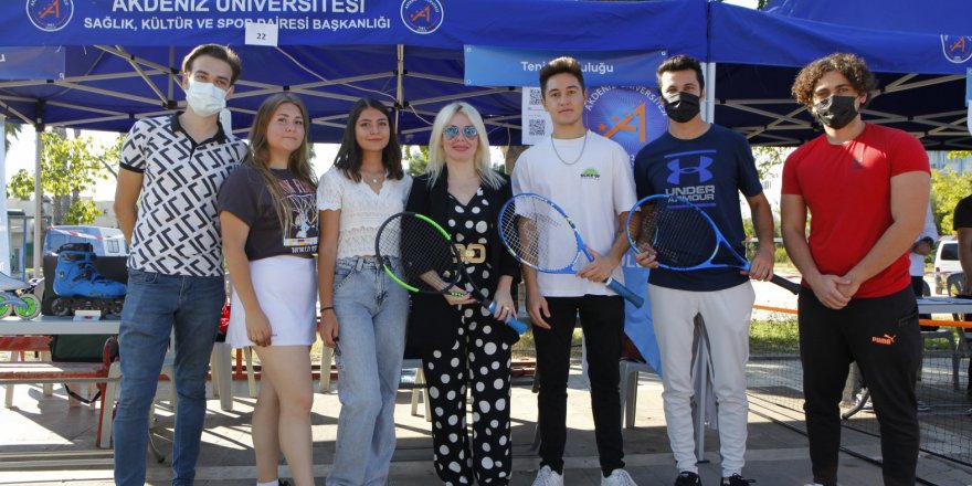 Akdeniz Üniversitesi ilk 8'de