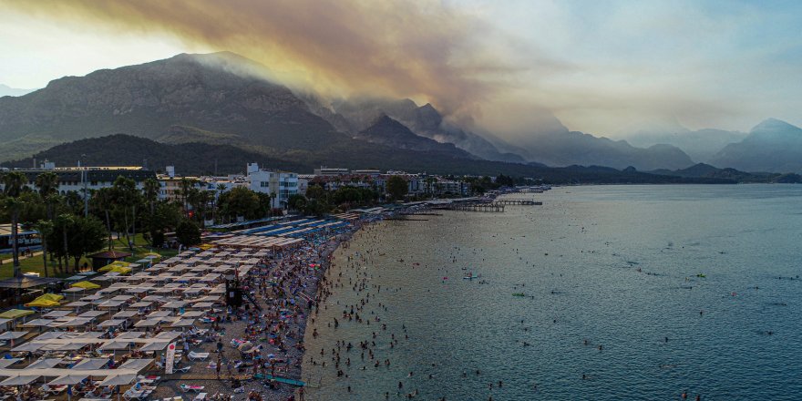 Kemer'deki orman yangını 3'üncü gününde (6)