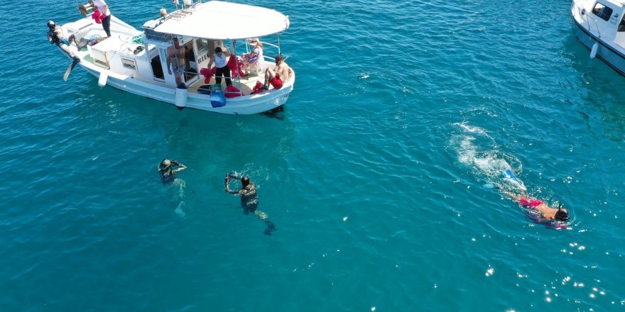 Bodrum'da denizden yarım ton atık çıktı