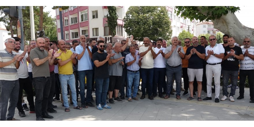 Burdur'da taksicilerden konvoylu eylem