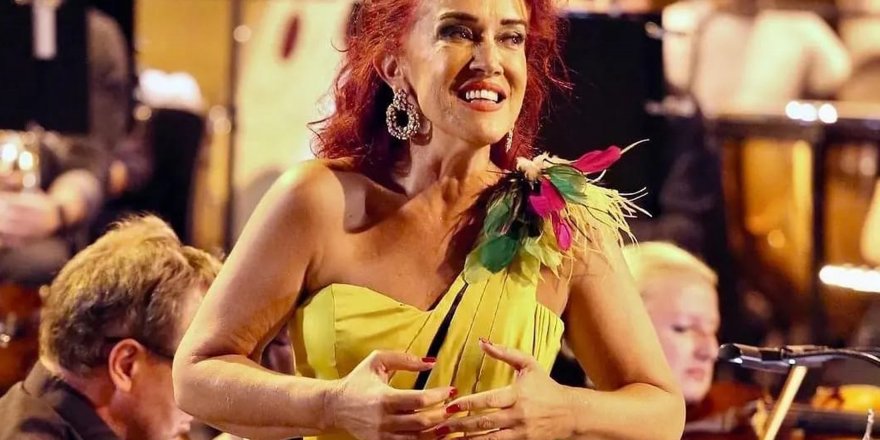 Soprano Küçükekmekçi, İtalyanları büyüledi