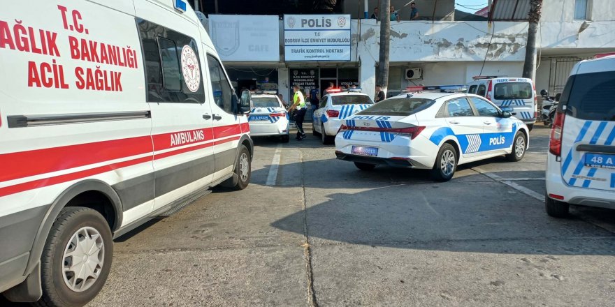 Polis memuru, kavgayı ayırmaya çalışırken bacağından bıçaklandı