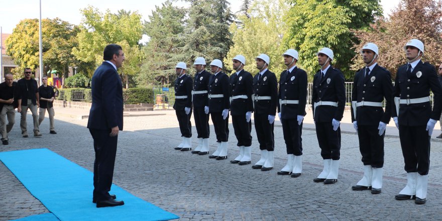 Cumhurbaşkanı Yardımcısı Yılmaz, Afyonkarahisar'da 