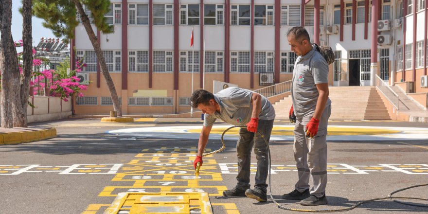 Kepez, okulları yeni eğitim yılına hazırlıyor