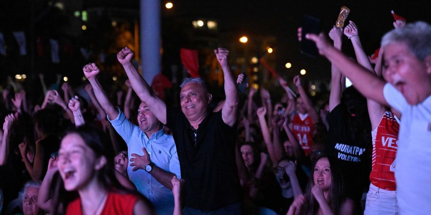 Muratpaşa'da şampiyonluk coşkusu