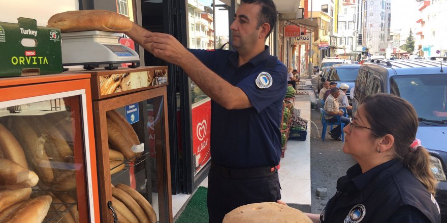 Sandıklı'da patatesli köy ekmeği denetlendi