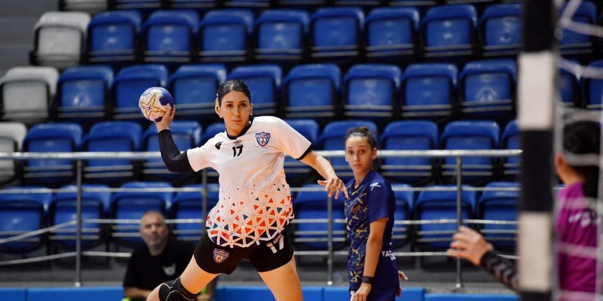 Mavi Kelebekler deplasmanda galip