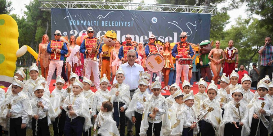 Konyaaltı'nda renkli sünnet şöleni