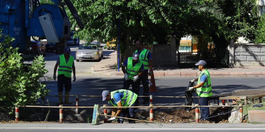 ASAT ekipleri yağmur suyu hattı temizliğine başladı