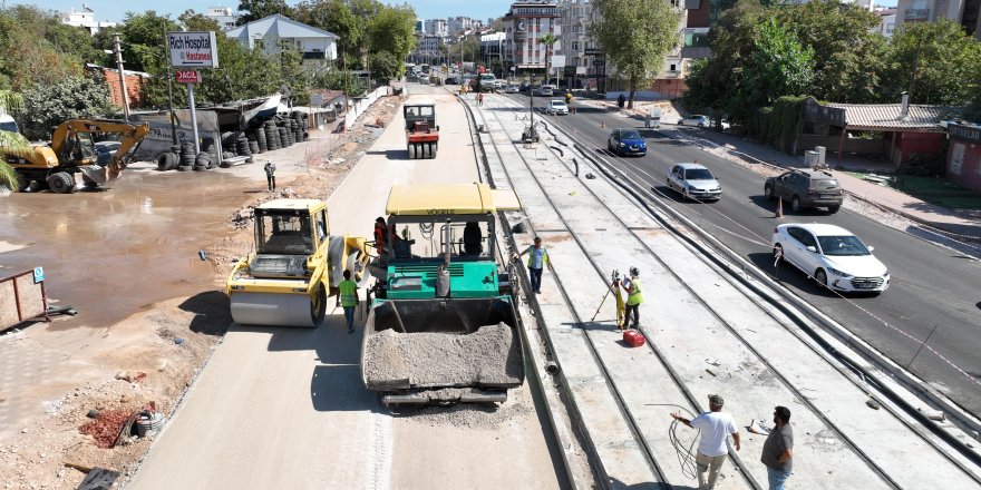 Doğu Garajı- Meydan arasında çöken tramvay hattı onarıldı