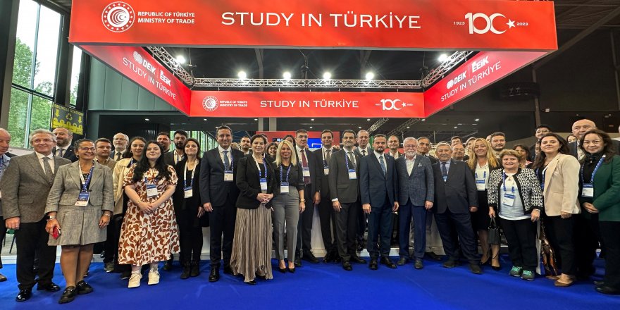 Akdeniz Üniversitesi Avrupa'nın en büyük uluslararası eğitim fuarına katıldı