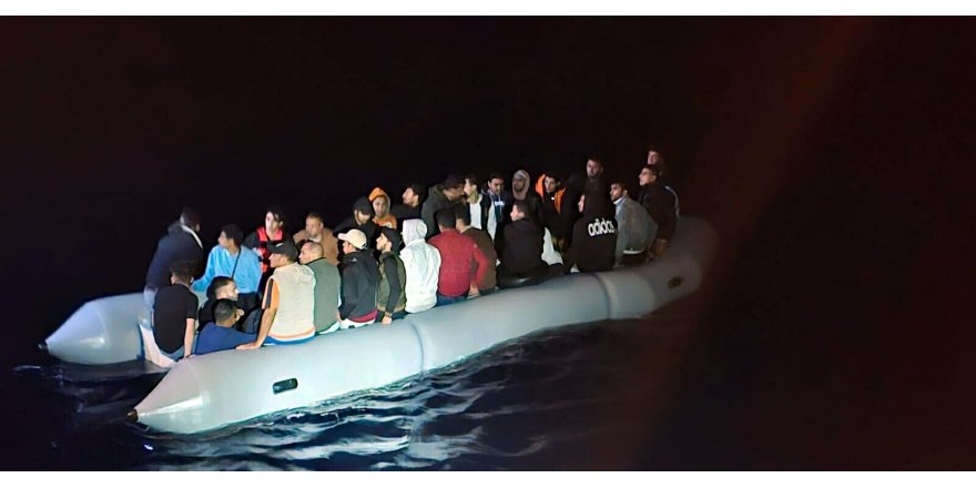 Yunan unsurlarının geri ittiği 45 kaçak göçmen kurtarıldı