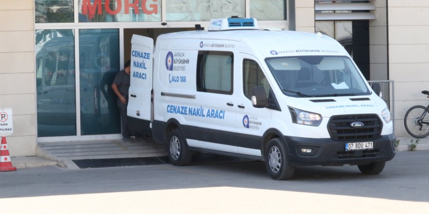 Antalya'da 2 kişinin öldüğü aileler arasındaki çatışmada 10 gözaltı (2)