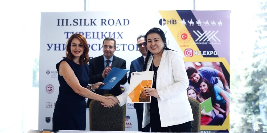 Türk Üniversiteleri Fuarında, Alanya Üniversitesi’ne yoğun ilgi!