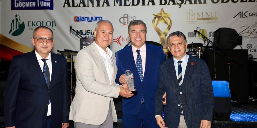 Alanya’da gazetecilik emeğine ödül