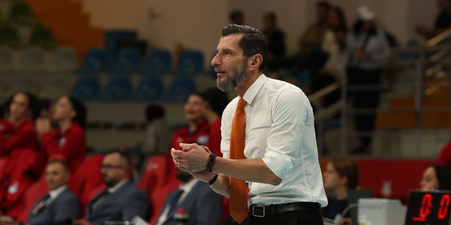 Eczacıbaşı Peron İstanbul sezonun ilk kupası için sahaya çıkıyor