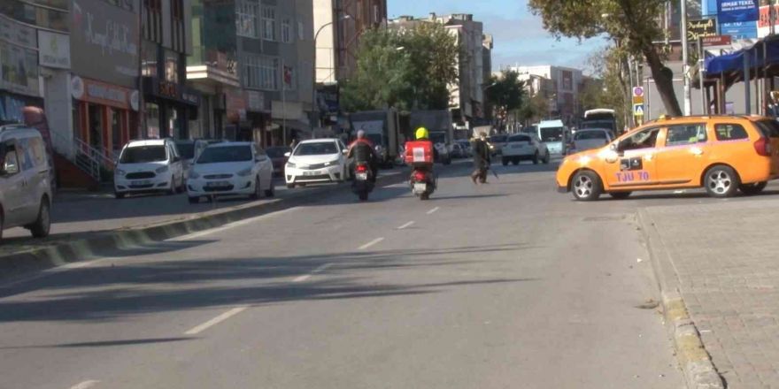 Ümraniye’de scooter faciası: İETT aracını altında kalıp metrelerce sürüklendi