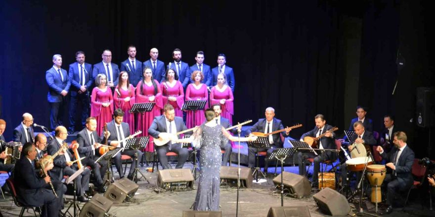 Bursa’da ‘Türkülerle Merhaba’ açılış konseri