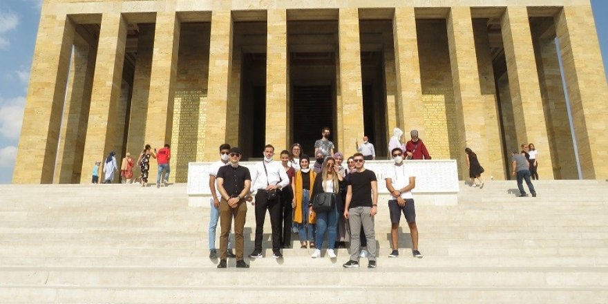 YTB’den KKTC’li gençlere liderlik eğitimi