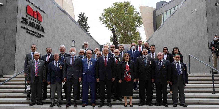 KKTC Cumhurbaşkanı Ersin Tatar Panorama Müzesini gezdi