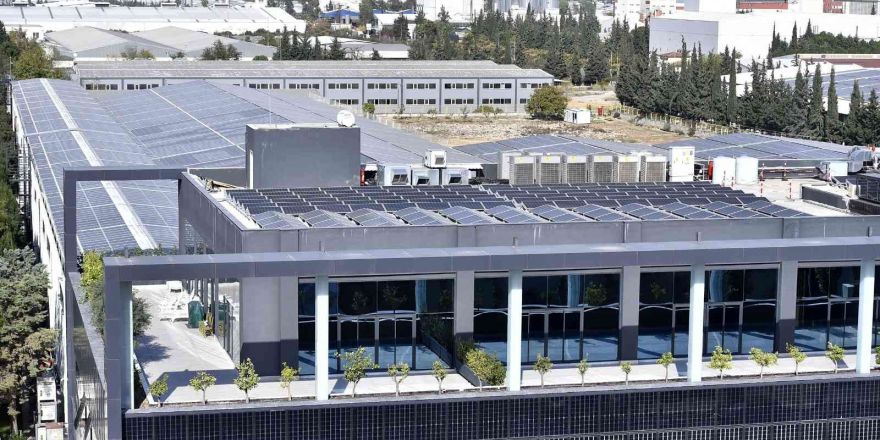 Antalya OSB’nin çatıları özgürleşiyor