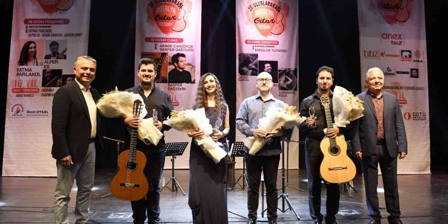 Uluslararası Antalya Gitar Festivali, müzikseverlerle buluştu