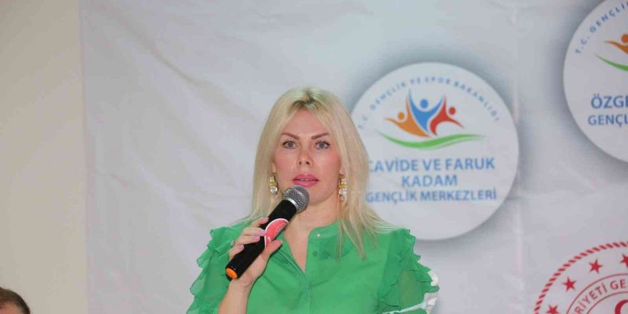 AÜ Rektörü Özkan: “Akdeniz Üniversitesi olarak biz büyük bir aileyiz”