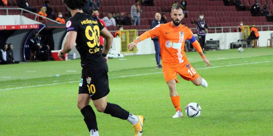 Ziraat Türkiye Kupası: A. Hatayspor: 0 - Eyüpspor: 1 (İlk yarı)