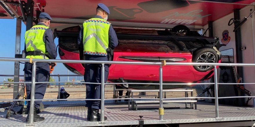 Mobil trafik eğitim tırında eğitim verildi, ilginç görüntüler ortaya çıktı